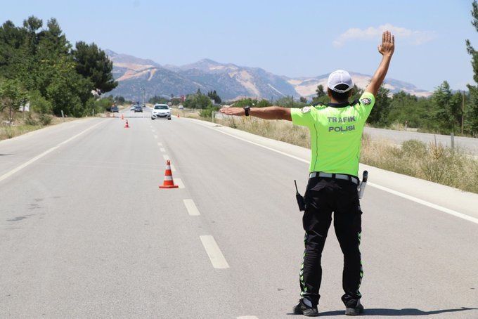 Burdur Emniyet Trafik Ekiplerinden Kapsamlı Denetim