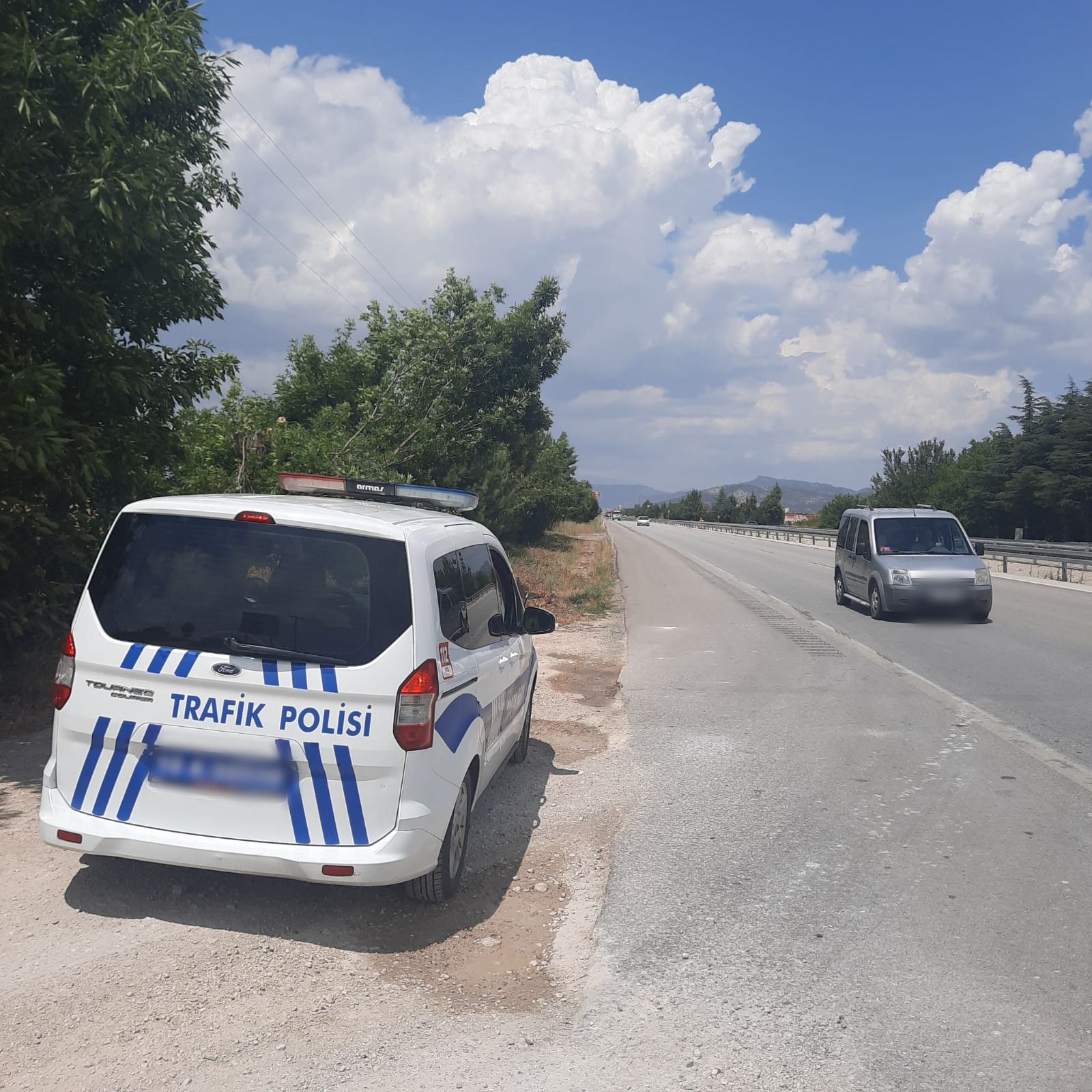 Burdur Emniyet Trafik Ekiplerinden Radar Hız Denetimi