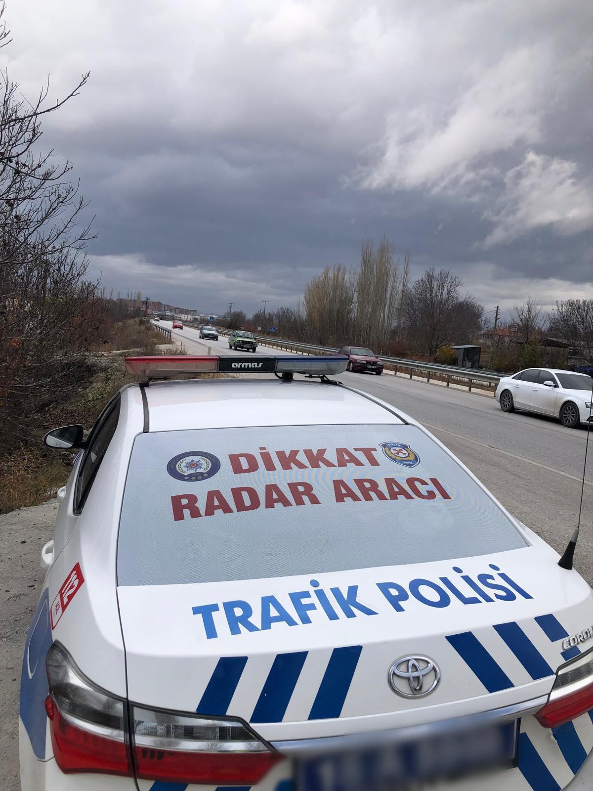 Trafik Ekiplerinden Kapsamlı Denetim: 153 Araç ve Sürücüye Ceza